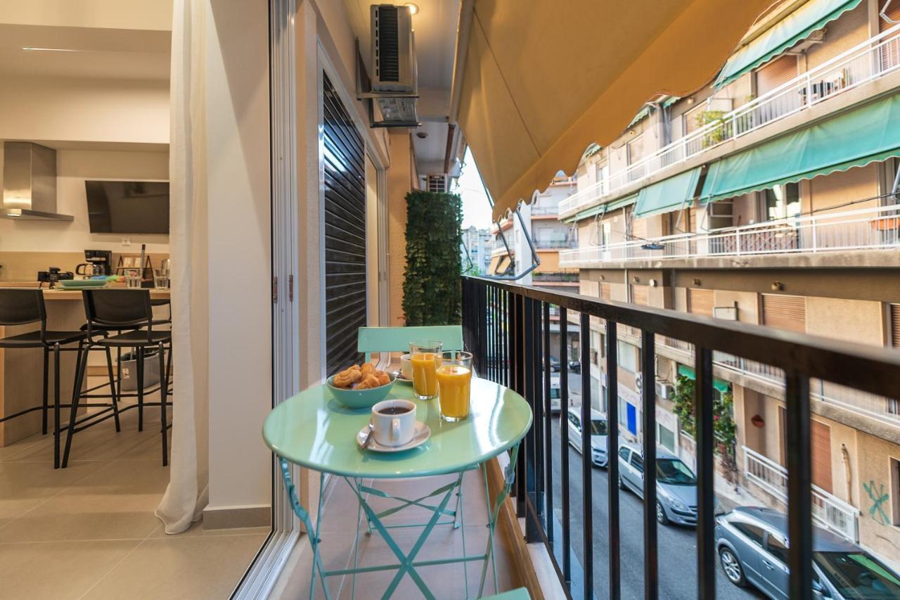 Feel Like Home Atenas Exterior foto